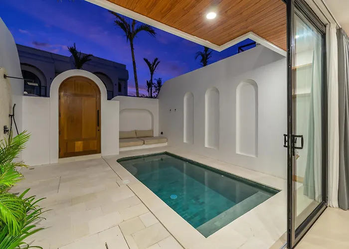 Nuve - Chic 2br Mediterranean Pool In Pererenan ヴィラ *