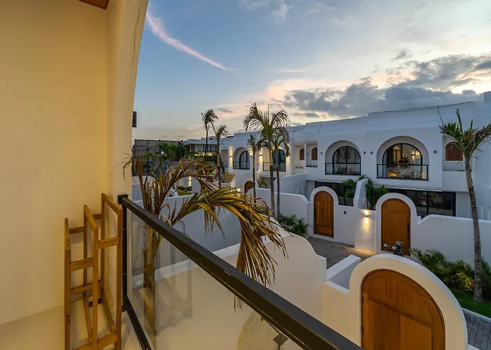 Nuve - Chic 2br Mediterranean Pool In Pererenan