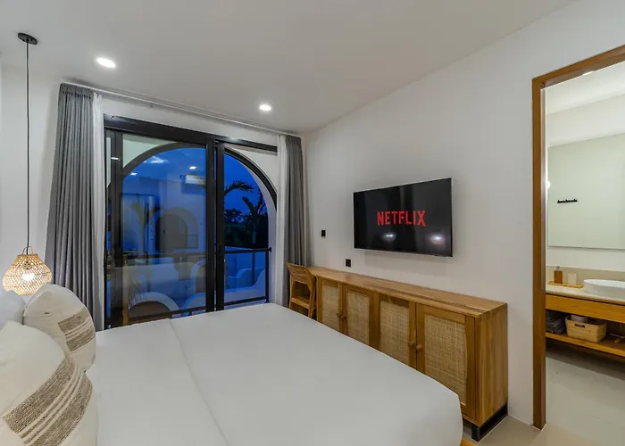 ヴィラ Nuve - Chic 2br Mediterranean Pool In Pererenan