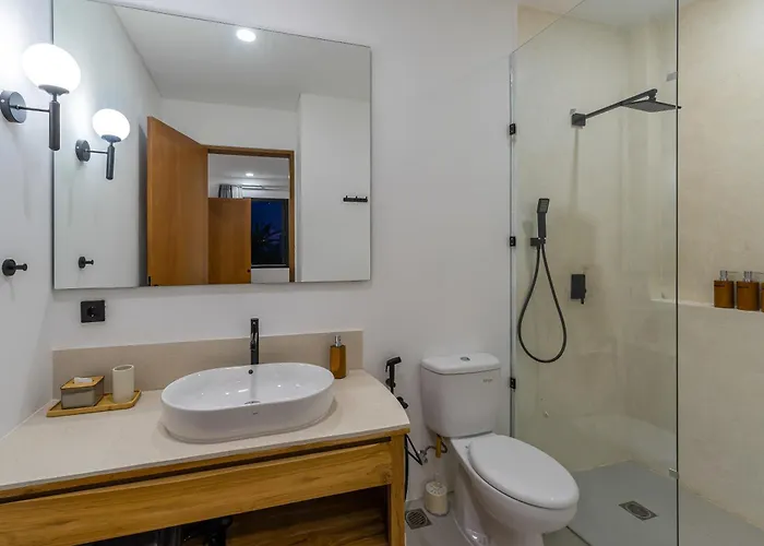 Nuve - Chic 2br Mediterranean Pool In Pererenan ヴィラ *
